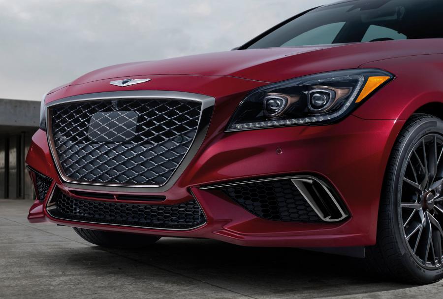 Детали экстерьера Genesis G80 Sport 2017 года  (NA) (фото 44 из 94)